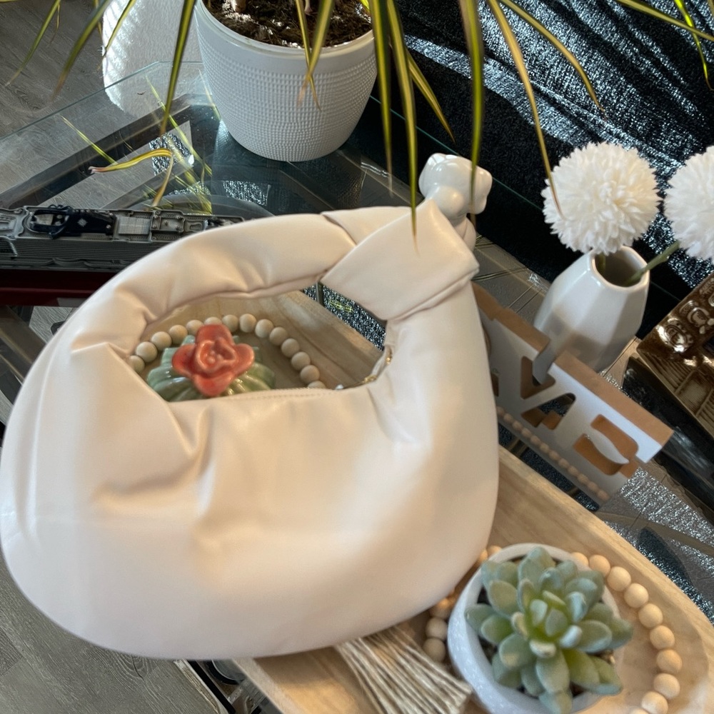 MELIE BIANCO Alexandra Vegan Top Handle Bag In Cream - Picture 4 of 16